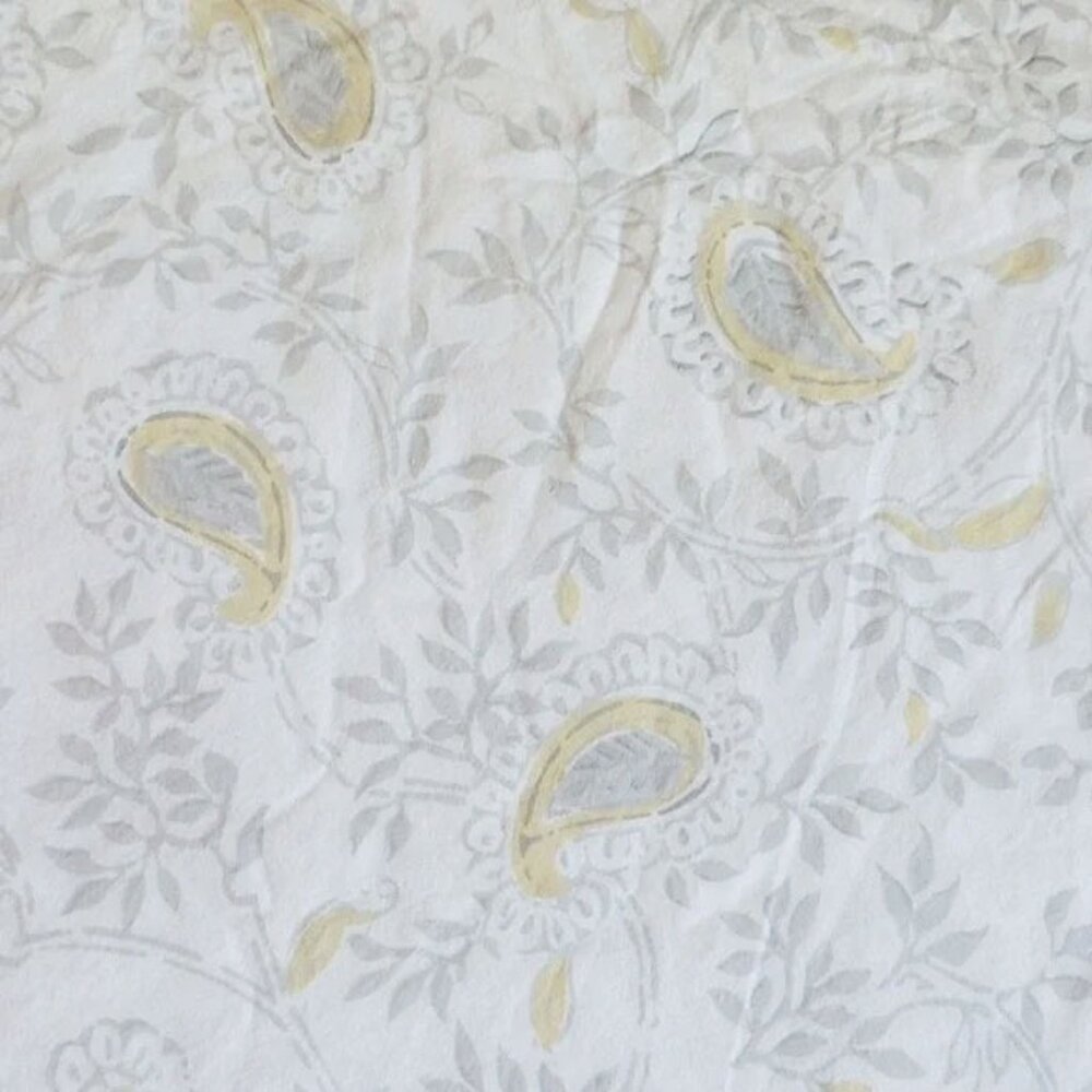 PBK Cotton Twin Flat Sheet White Yellow Paisley